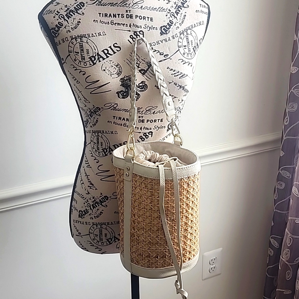 Tommy Bahama Rattan Bucket Bag